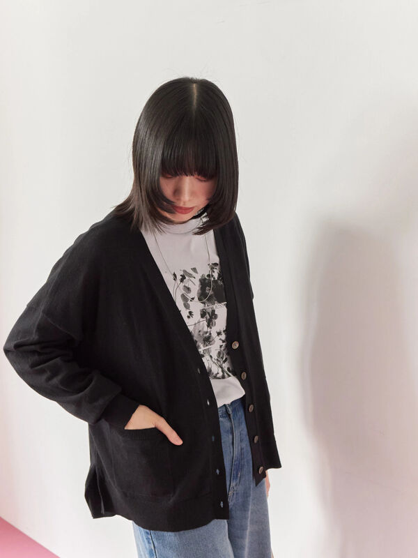 セール】 マルチスタイルVネックカーディガン（ブラック/ライト