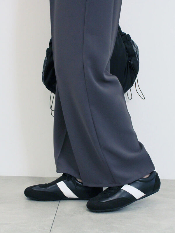 セール】 クラシックスニーカー（グレー/ブラック/キナリ/シューズ