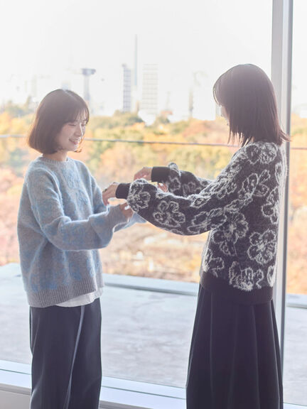 花柄シャギーニットプルオーバー（オフホワイト/グレー/ブラック）｜Samansa Mos2 blue（サマンサモスモス ブルー）通販