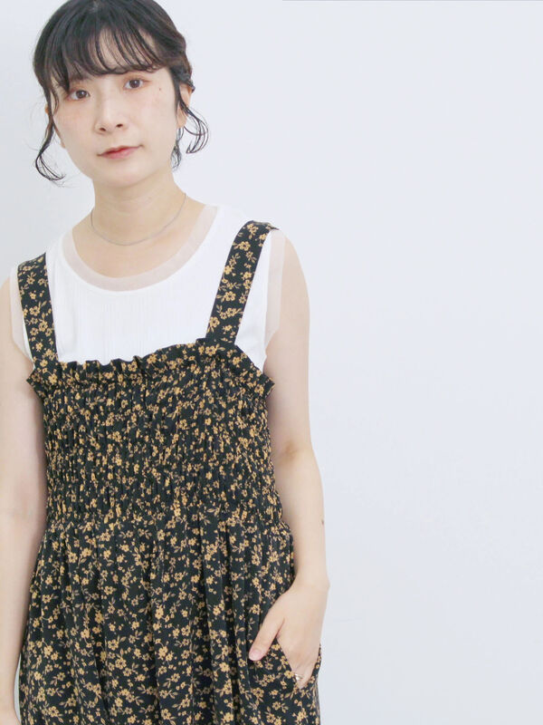 美品 ハロッズ ブラック 花柄 ワンピース 2（M） 4172✠ 美品 ハロッズ ブラック 花柄 ワンピース 2