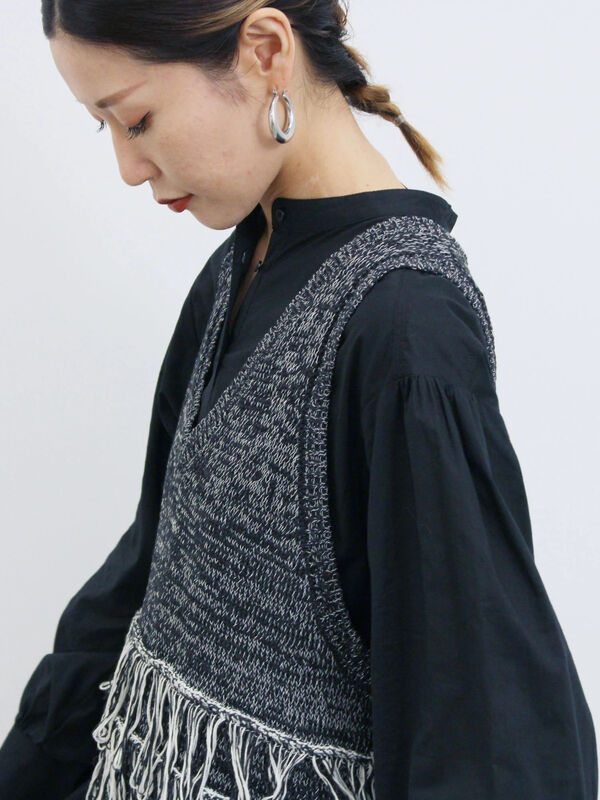 セール】 フリンジニットベスト（ブラック/モカ/キナリ/アウター