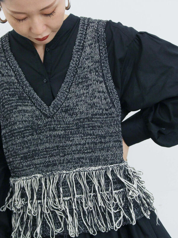 セール】 フリンジニットベスト（ブラック/モカ/キナリ/トップス