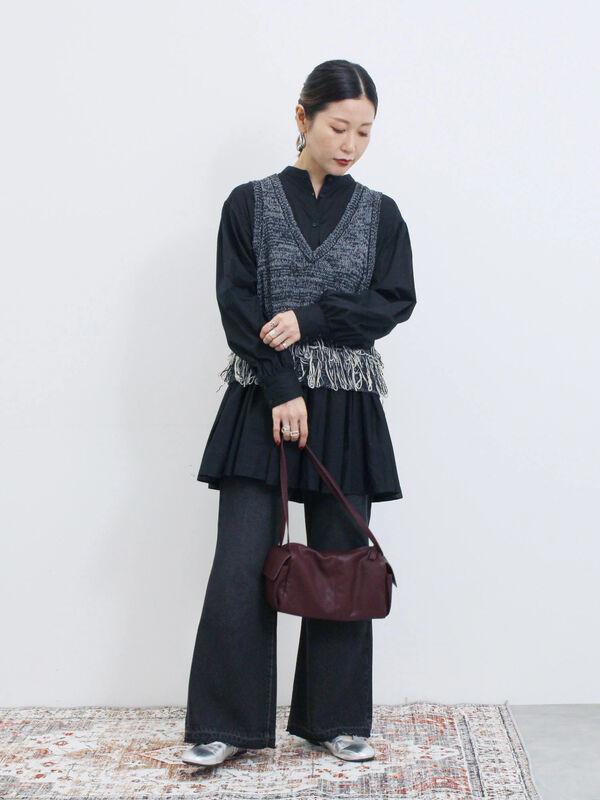 セール】 フリンジニットベスト（ブラック/モカ/キナリ/アウター