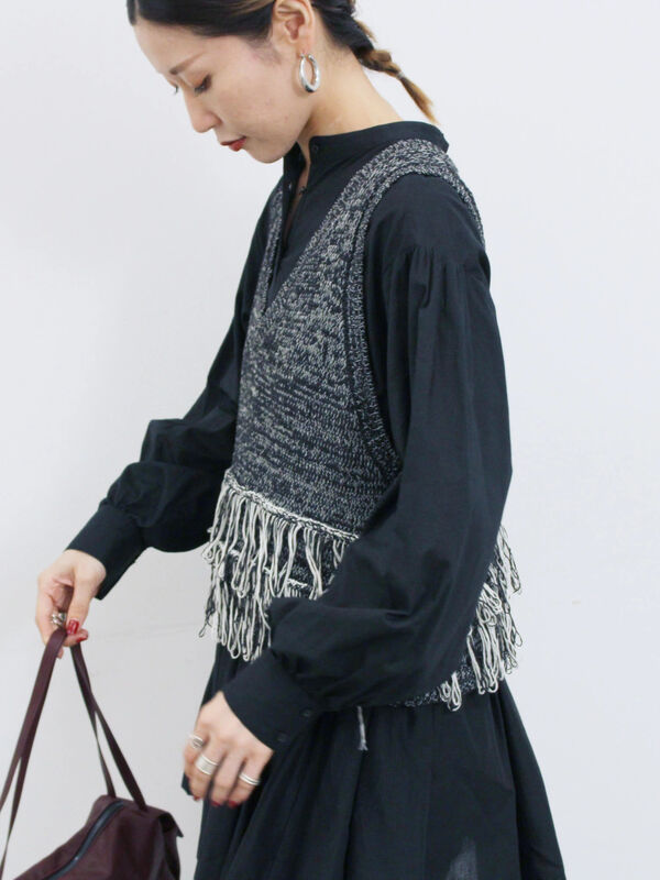 セール】 フリンジニットベスト（ブラック/モカ/キナリ/トップス