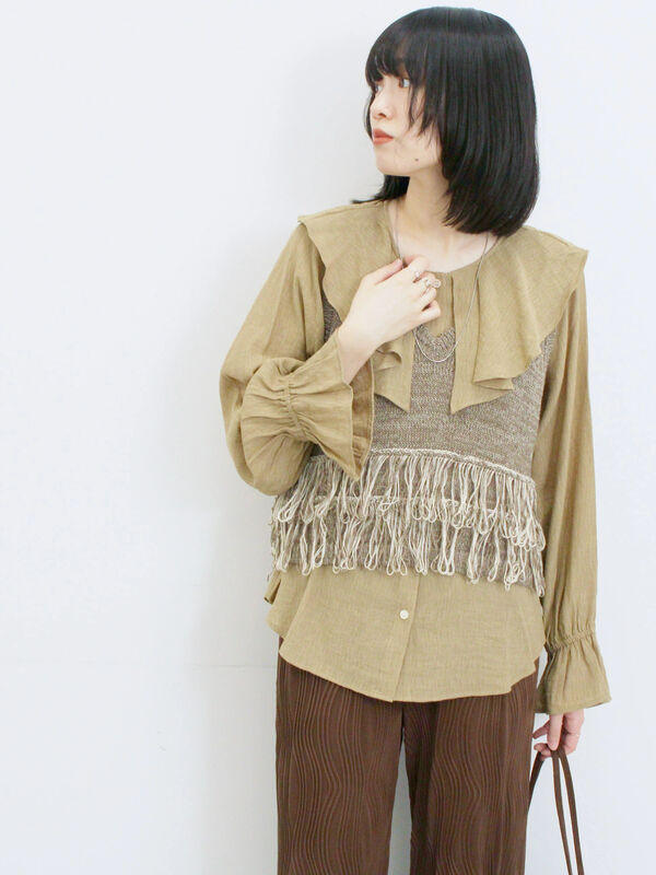 【♡新品タグ付き♡】ナイロン タスラン ラッフルカラー ブラウス／23区 40 楽天市場】23区 ブラウスの通販