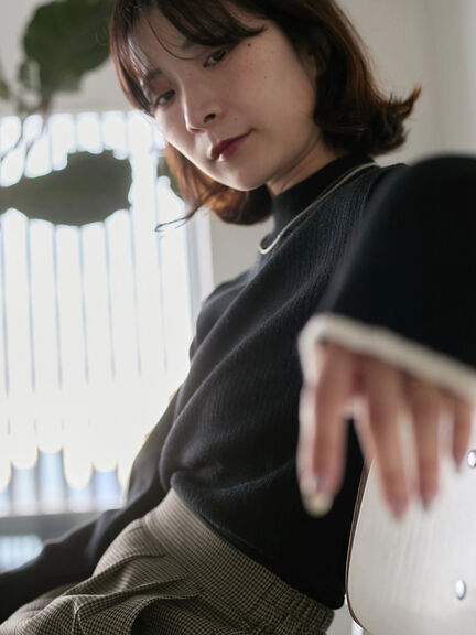 【Hug knit】リブハイネックプルオーバー（オフホワイト/ホワイト/ブラック/グリーン/ＴＯＰグレー）｜Samansa Mos2 blue（サマンサモスモス ブルー）通販