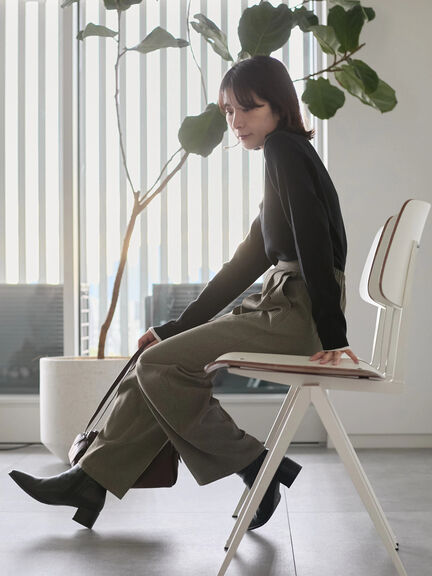 【Hug knit】リブハイネックプルオーバー（オフホワイト/ホワイト/ブラック/グリーン/ＴＯＰグレー）｜Samansa Mos2 blue（サマンサモスモス ブルー）通販