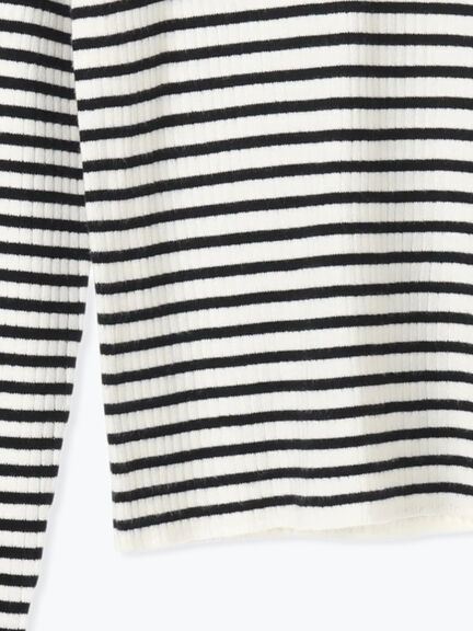 【Hug knit】リブハイネックプルオーバー（オフホワイト/ホワイト/ブラック/グリーン/ＴＯＰグレー）｜Samansa Mos2 blue（サマンサモスモス ブルー）通販