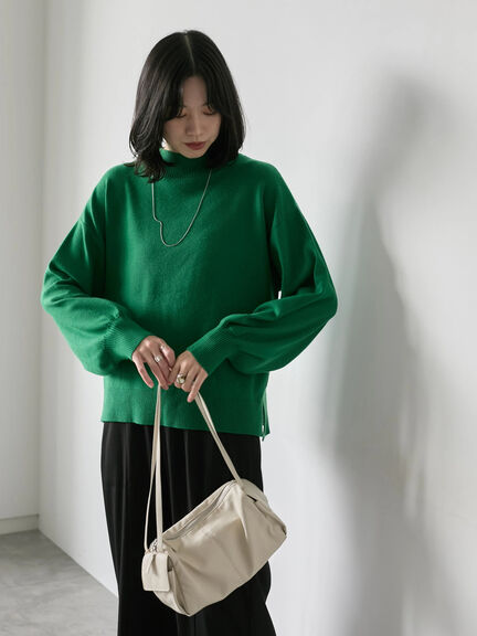 【Hug knit】袖ボリュームハイネックプルオーバー（ブラック/レッド/ダークオレンジ/グリーン/ＴＯＰグレー）｜Samansa Mos2 blue（サマンサモスモス ブルー）通販