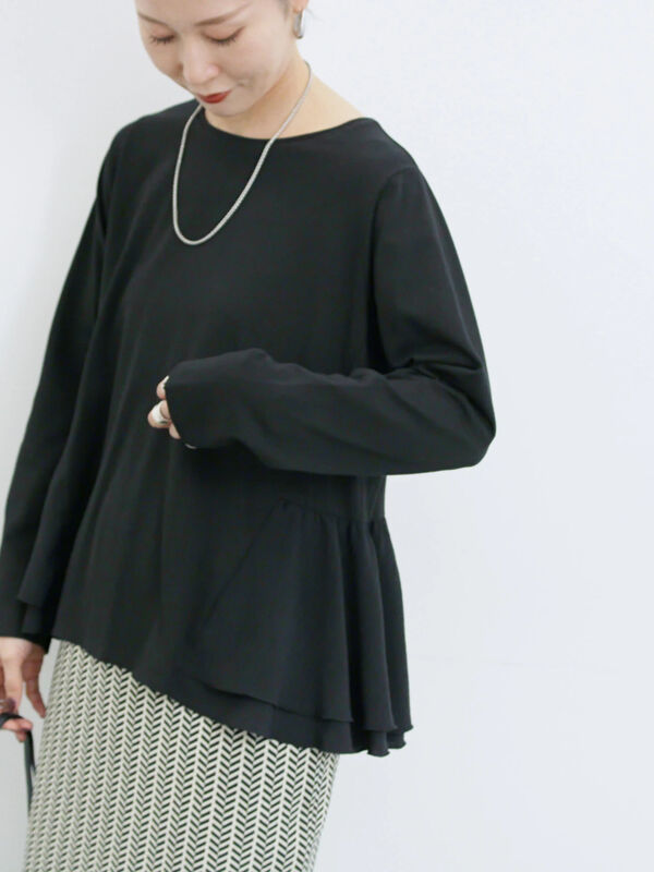 セール】 ペプラムドッキングカットソー（ブラック/ダークオレンジ