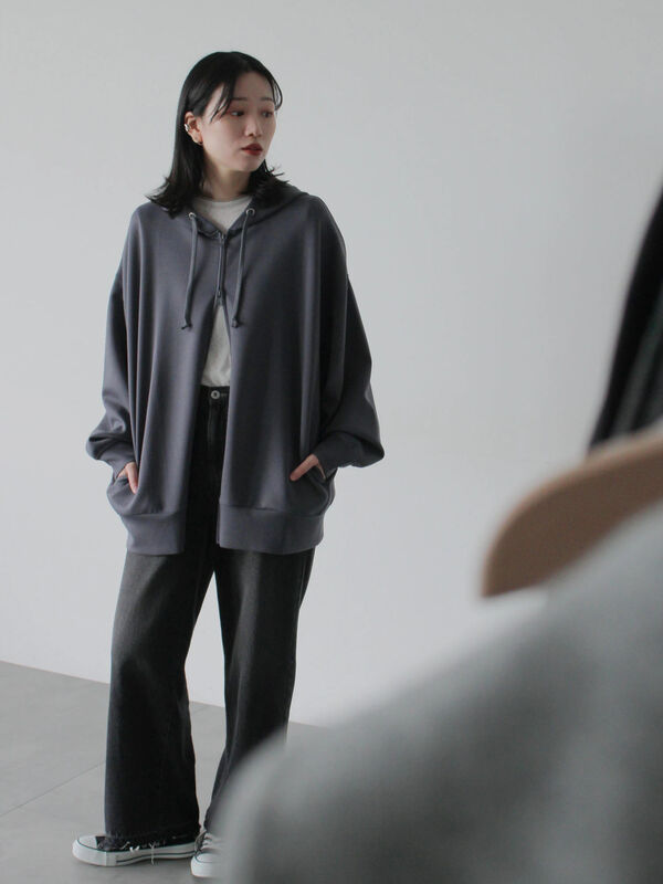 ◆sasa◆美品♡SLOBE IENA【MEYAME】 パーカーコート 受注期間限定！ささきのぞみコラボ企画！コラボプルオーバーパーカー