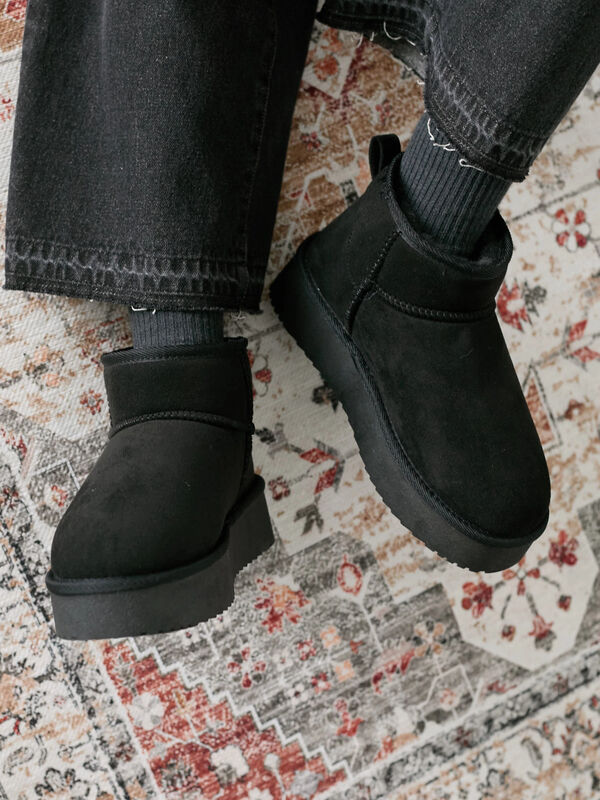 厚底ボアブーツ（ブラック）｜Samansa Mos2 blue（サマンサモスモス ブルー）通販