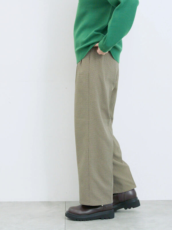 セール】 【吸湿発熱】マルチスタイルストレートパンツ（グレー