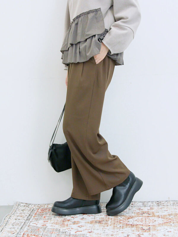 モスモス出品　4/1までお取り置き　WCJ撥水カーゴパンツ ブラウンカーキ セール】 切り替えタックパンツ（ブラック/ベージュ/ブラウン/ボトムス
