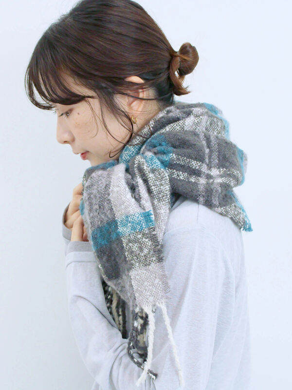beautiful people モヘアマフラー グレー・青・白チェック beautiful people モヘアマフラー グレー・青・白チェック beautiful