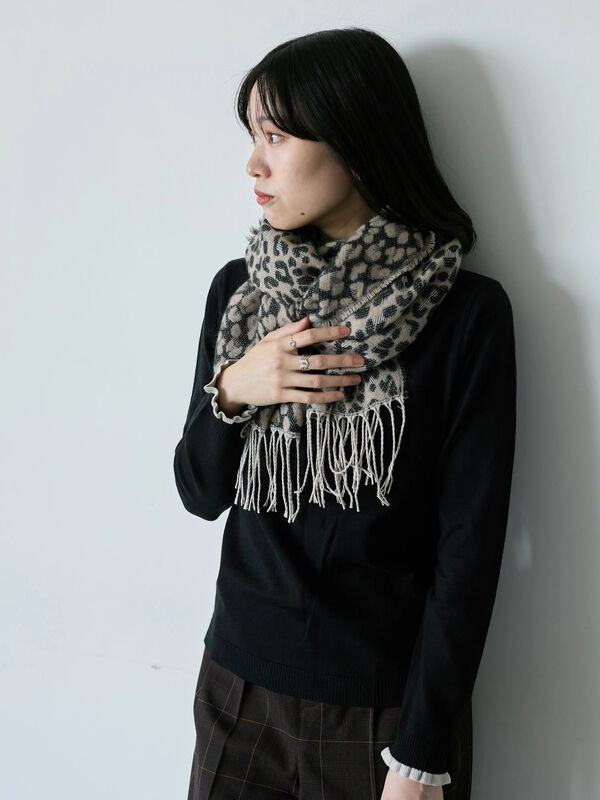 セール】 レオパードマフラー（チャコールグレー/ベージュ