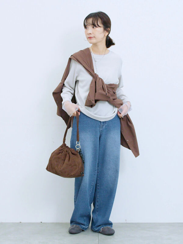 セール】 ◎マットサテンタックシャツ（チャコールグレー/ベージュ