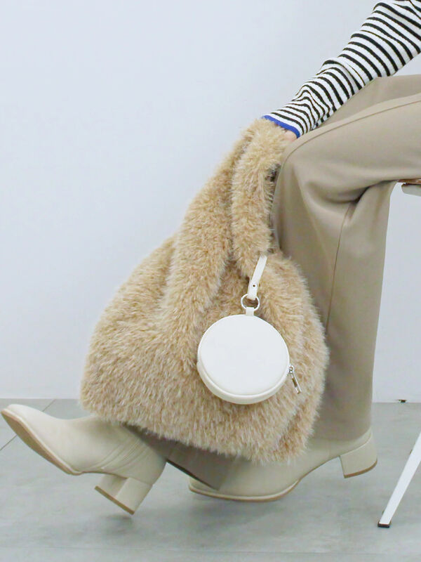 セール】 フェイクファーマルシェバッグ（グレー/ベージュ/ブラウン