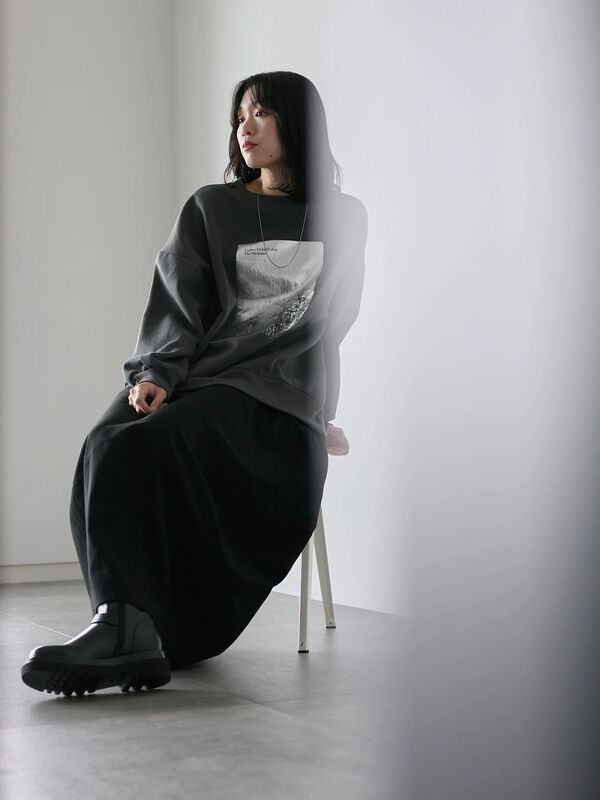 ◎箔プリントスウェット（オフホワイト/チャコールグレー/TOPグレー