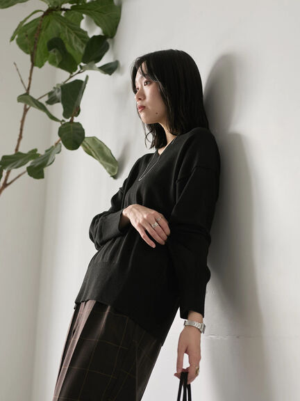 ◎Vネックニットプルオーバー（ブラック/レッド/ブルー/キナリ）｜Samansa Mos2 blue（サマンサモスモス ブルー）通販