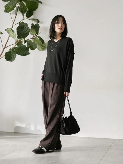 ◎Vネックニットプルオーバー（ブラック/レッド/ブルー/キナリ）｜Samansa Mos2 blue（サマンサモスモス ブルー）通販