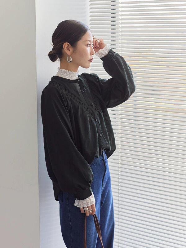 切替タックブラウス（ブラック）｜Samansa Mos2 blue（サマンサモスモス ブルー）通販