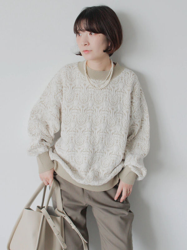 【もちさま】BEARDSLEY 袖ジャガードニット 定価2.8万円 BEARDSLEY（ビアズリー）の「花ジャガードニット（ニット/セーター