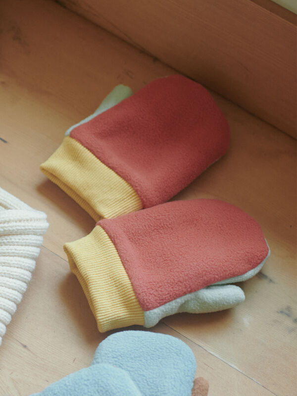 セール】 フリースミトン（レッド/ブルー/アクセサリー/ミトン・手袋