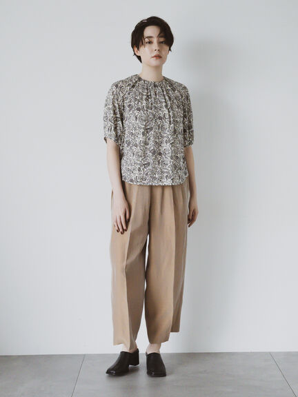エシカルシャンブレーイージーワイドパンツ（セットアップ可）（接触冷感）《2025summer catalog item》（ベージュ）｜Te chichi CLASSIC（テチチ クラシック）通販