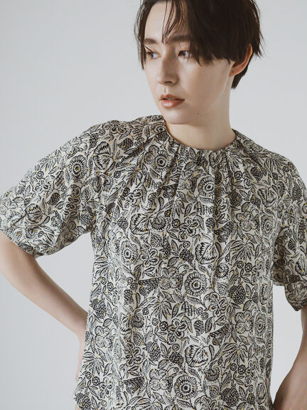 【DEVEAUX】ボタニカルプリントブラウス（セットアップ可）《2025summer catalog item》（ベージュ）｜Te chichi CLASSIC（テチチ クラシック）通販
