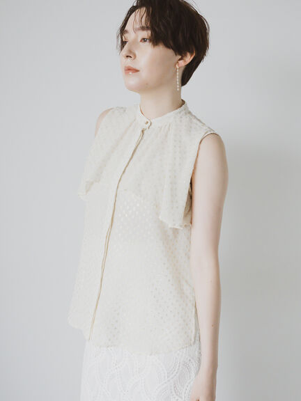 【JAPAN FABRIC】箔ドットジャガードラッフルヨークブラウス《2025summer catalog item》（ベージュ）｜Te chichi CLASSIC（テチチ クラシック）通販