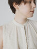 【JAPAN FABRIC】箔ドットジャガードラッフルヨークブラウス《2025summer catalog item》（ベージュ）｜Te chichi CLASSIC（テチチ クラシック）通販