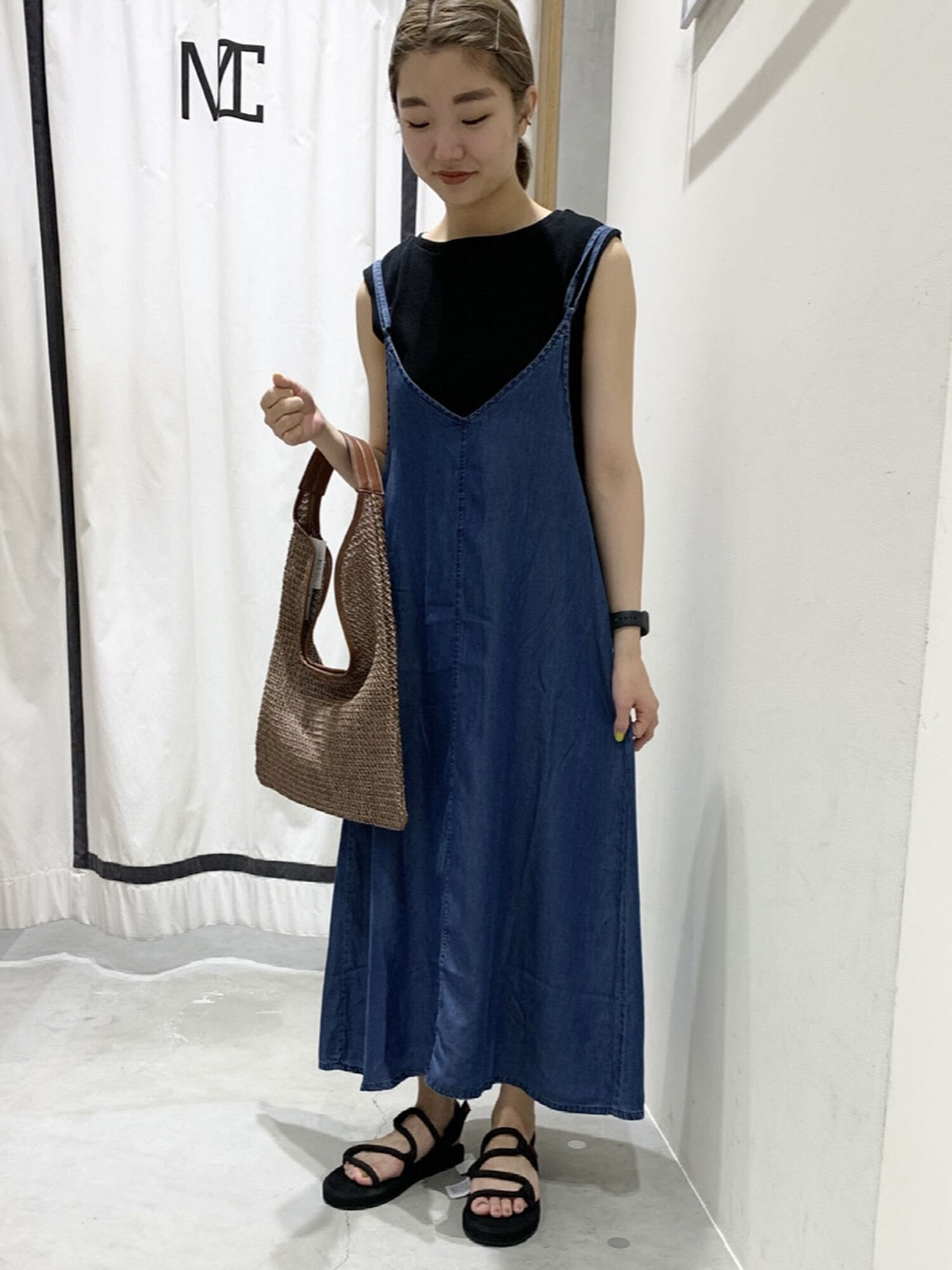 セール デニムライクキャミワンピ サックスブルー ネイビー ワンピース Melan Cleuge Women メランクルージュ ウィメン 公式通販 セール デニムライクキャミワンピ サックスブルー ネイビー ワンピース Melan Cleuge Women メランクルージュ ウィメン 公式通販