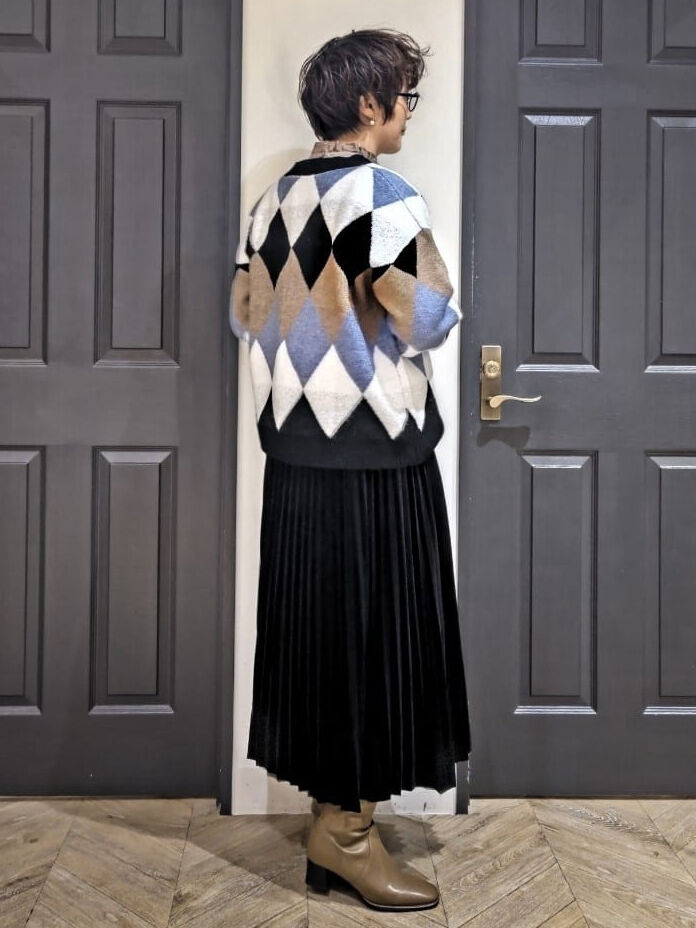 ミナペルホネン　mina perhonen hana hane カーディガン黒 楽天市場】mina perhonen ミナペルホネン 12AW hana hane カーディガン