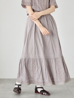 リネンハンカチ刺繍スカート（ベージュ/グリーン/ネイビー/ボトムス 