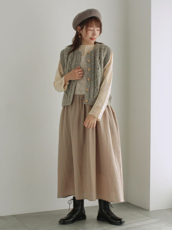 TSUHARU by Samansa Mos2（ツハルバイサマンサモスモス）の「ペルーニット手編み前後着ベスト（ベスト）」 - WEAR