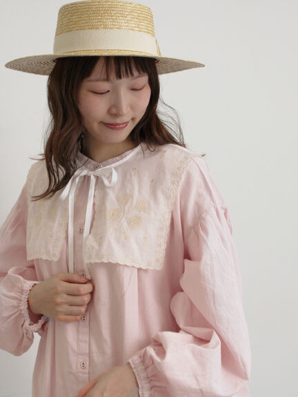 【WEB限定 Sサイズ】刺繍襟付き鉱物顔料染めワンピース（オフホワイト/ピンク/ベージュ）｜TSUHARU by Samansa Mos2（ツハルバイサマンサモスモス）通販