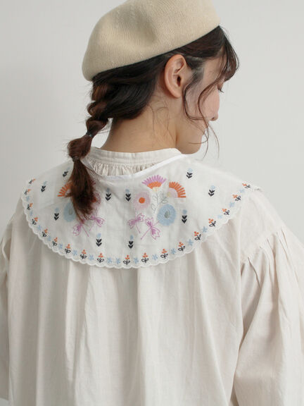 【WEB限定 Sサイズ】刺繍襟付き鉱物顔料染めワンピース（オフホワイト/ピンク/ベージュ）｜TSUHARU by Samansa Mos2（ツハルバイサマンサモスモス）通販