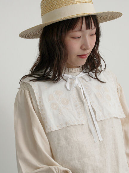 【WEB限定 Sサイズ】刺繍襟付き鉱物顔料染めワンピース（オフホワイト/ピンク/ベージュ）｜TSUHARU by Samansa Mos2（ツハルバイサマンサモスモス）通販