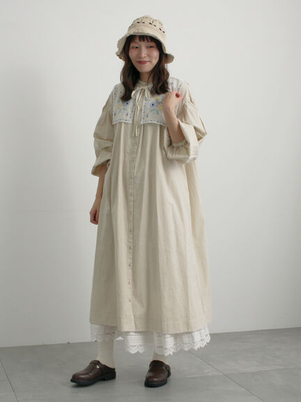 【WEB限定 Sサイズ】刺繍襟付き鉱物顔料染めワンピース（オフホワイト/ピンク/ベージュ）｜TSUHARU by Samansa Mos2（ツハルバイサマンサモスモス）通販