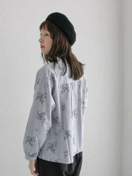 綿麻平織総柄刺繍ブラウス（ブルー/キナリ）｜TSUHARU by Samansa Mos2（ツハルバイサマンサモスモス）通販