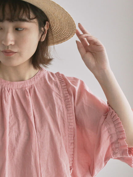 綿麻日本製品染め前後2WAYプリーツブラウス（オフホワイト/ピンク/キナリ）｜TSUHARU by Samansa Mos2（ツハルバイサマンサモスモス）通販