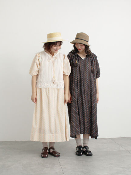 【WEB限定 Sサイズ】カラフルドビータッセル付きワンピース（グレー/チャコールグレー/キナリ）｜TSUHARU by Samansa Mos2（ツハルバイサマンサモスモス）通販