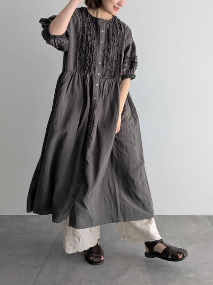 【WEB限定 Sサイズ】【WACLOTH】フリル切替ワンピース（チャコールグレー/ベージュ/グリーン）｜TSUHARU by Samansa Mos2（ツハルバイサマンサモスモス）通販