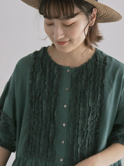 【WEB限定 Sサイズ】【WACLOTH】フリル切替ワンピース（チャコールグレー/ベージュ/グリーン）｜TSUHARU by Samansa Mos2（ツハルバイサマンサモスモス）通販