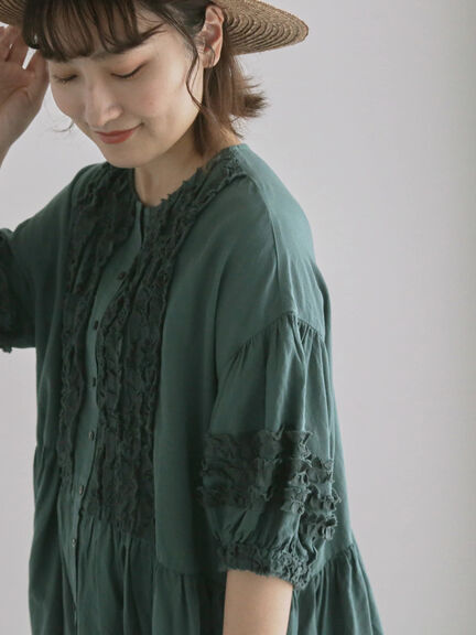 【WEB限定 Sサイズ】【WACLOTH】フリル切替ワンピース（チャコールグレー/ベージュ/グリーン）｜TSUHARU by Samansa Mos2（ツハルバイサマンサモスモス）通販
