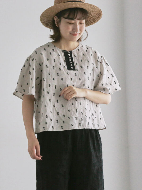 リネン小花柄総刺繍ブラウス（ブラック/キナリ/トップス/シャツ