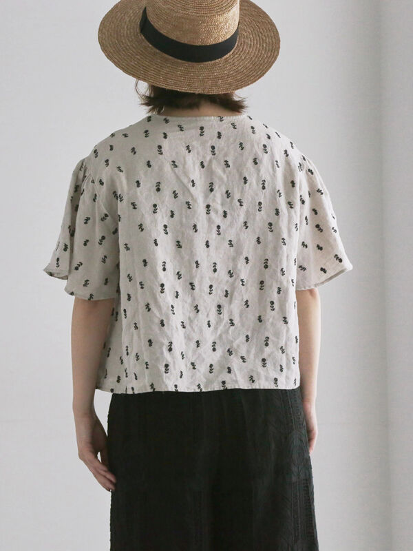 リネン小花柄総刺繍ブラウス（ブラック/キナリ/トップス/シャツ
