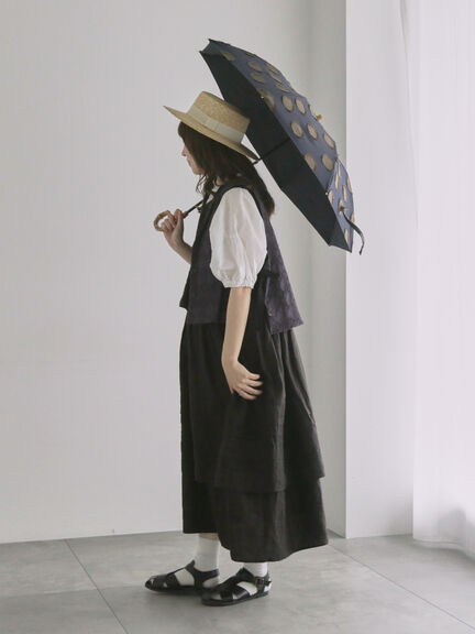 【WEB限】ドット模様の晴雨兼用日傘（ベージュ/ネイビー）｜TSUHARU by Samansa Mos2（ツハルバイサマンサモスモス）通販