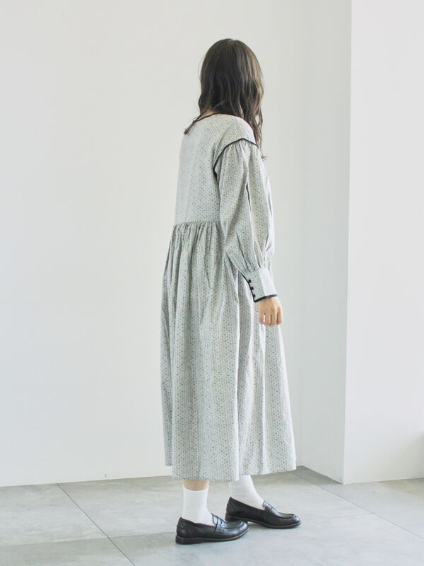 LIBERTY】Forest Wave柄パイピングワンピース（オフホワイト/グレー